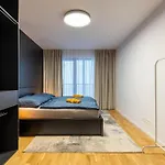 Slovakia Modern Urban Sanctuary Apartmán