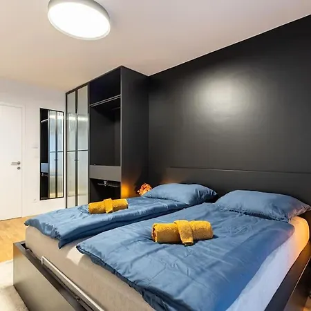 Slovakia Modern Urban Sanctuary * ברטיסלאבה
